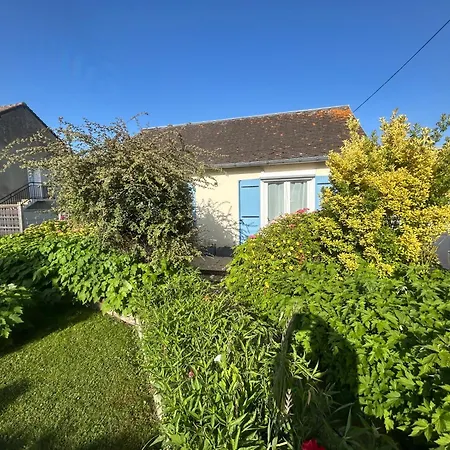 Feriehus Maison Fleurie Aux Volets Bleus